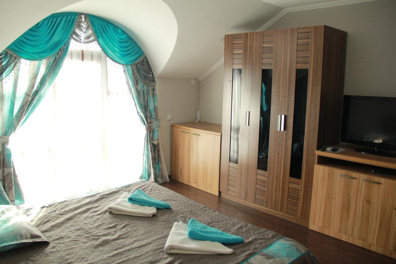 Kristall Hotel Bosteri Ngoại thất bức ảnh