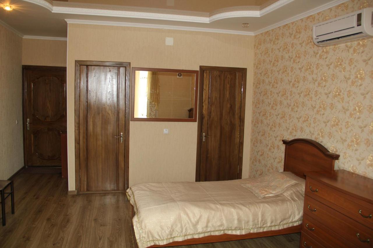 Kristall Hotel Bosteri Ngoại thất bức ảnh