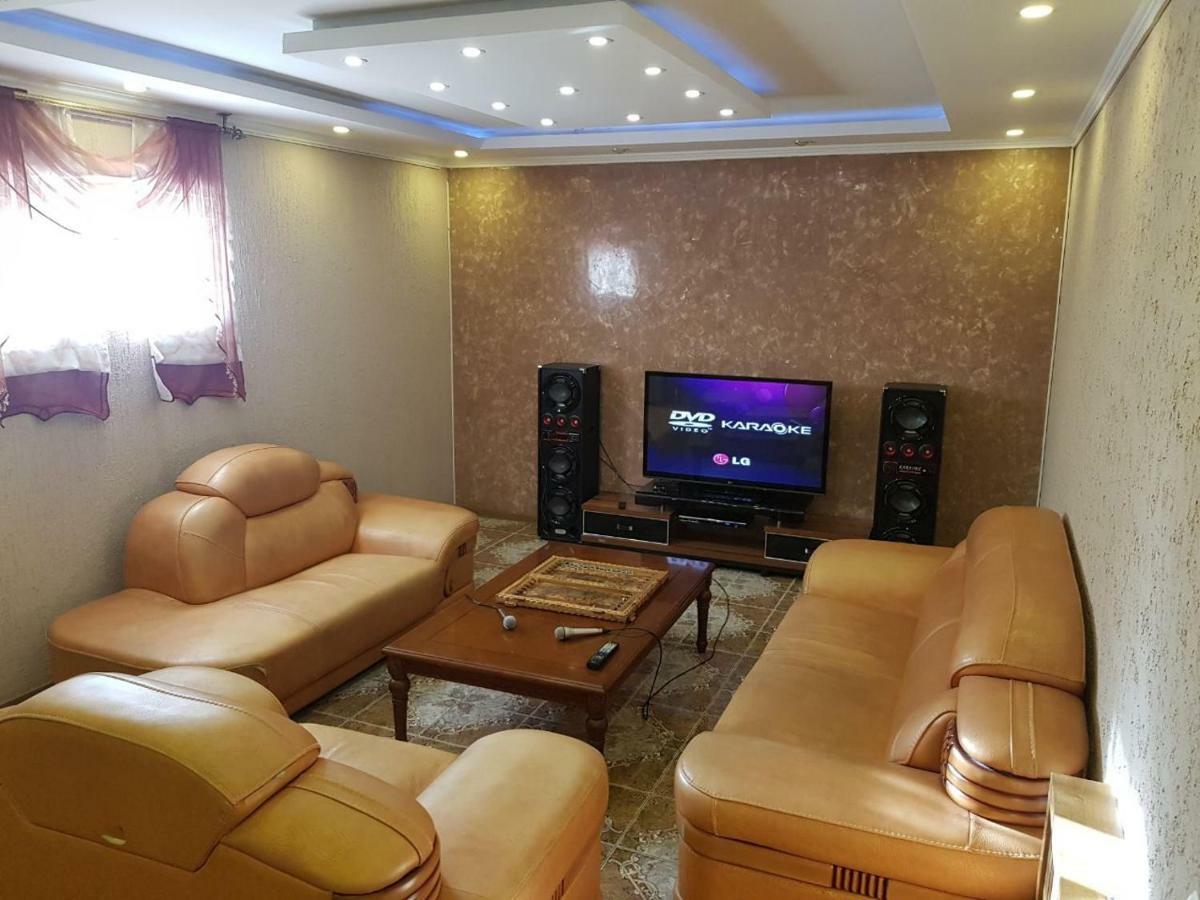 Kristall Hotel Bosteri Ngoại thất bức ảnh